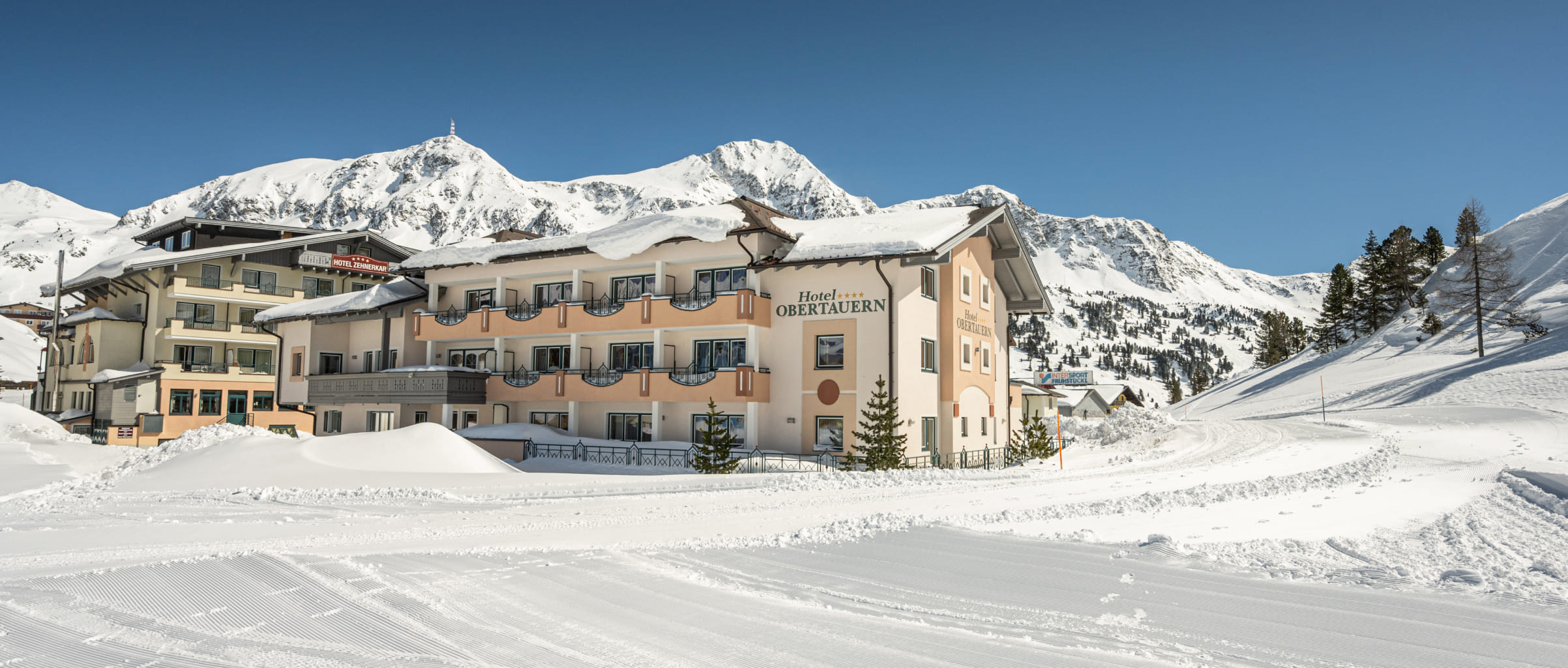Ski Hotel Zehnerkar and Obertauern right on the ski slope